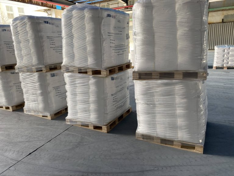 The Benefits of Using Stretch Hood Film for Palletizing