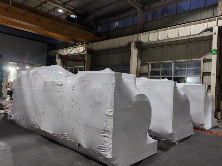 The Benefits of Heavy Shrink Wrap for Industrial Packaging